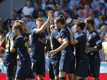 Los jugadores del Real Madrid celebran un gol ante el Celta Los jugadores del Real Madrid celebran un gol ante el Celta