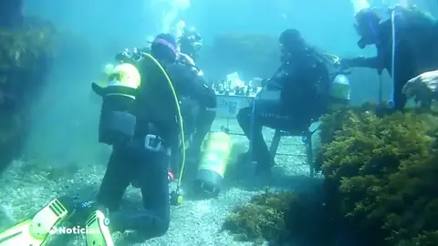 Se celebra en Carchuna la séptima edición del Campeonato de Europa de ajedrez submarino Se celebra en Carchuna la séptima edición del Campeonato de Europa de ajedrez submarino