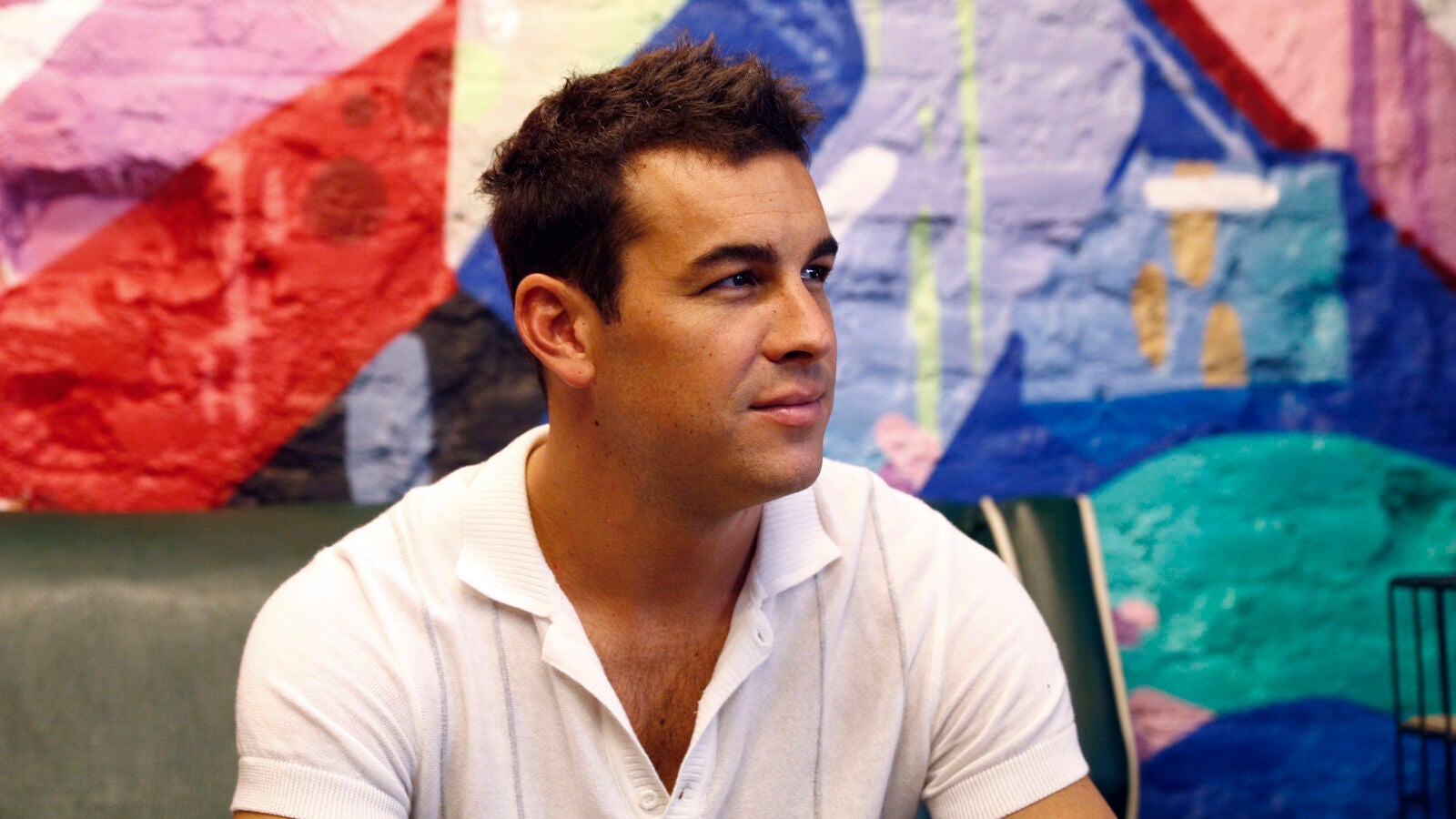 La foto familiar donde Mario Casas está irreconocible