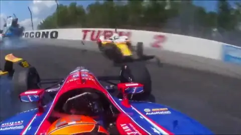 Pone los pelos de punta: el brutal accidente de varios coches en la IndyCar Pone los pelos de punta: el brutal accidente de varios coches en la IndyCar