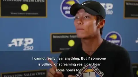 Duck Hee Lee hace historia: primer sordo en ganar un partido ATP Duck Hee Lee hace historia: primer sordo en ganar un partido ATP