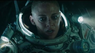 Kristen Stewart en el tráiler de 'Underwater' Kristen Stewart en el tráiler de 'Underwater'