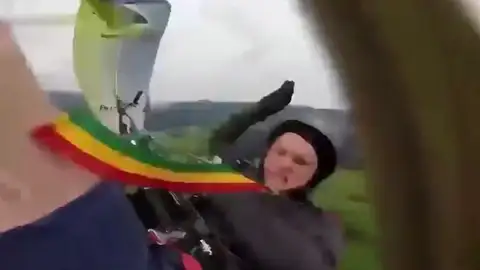 Un paracaidista muere en Rusia Un paracaidista muere en Rusia