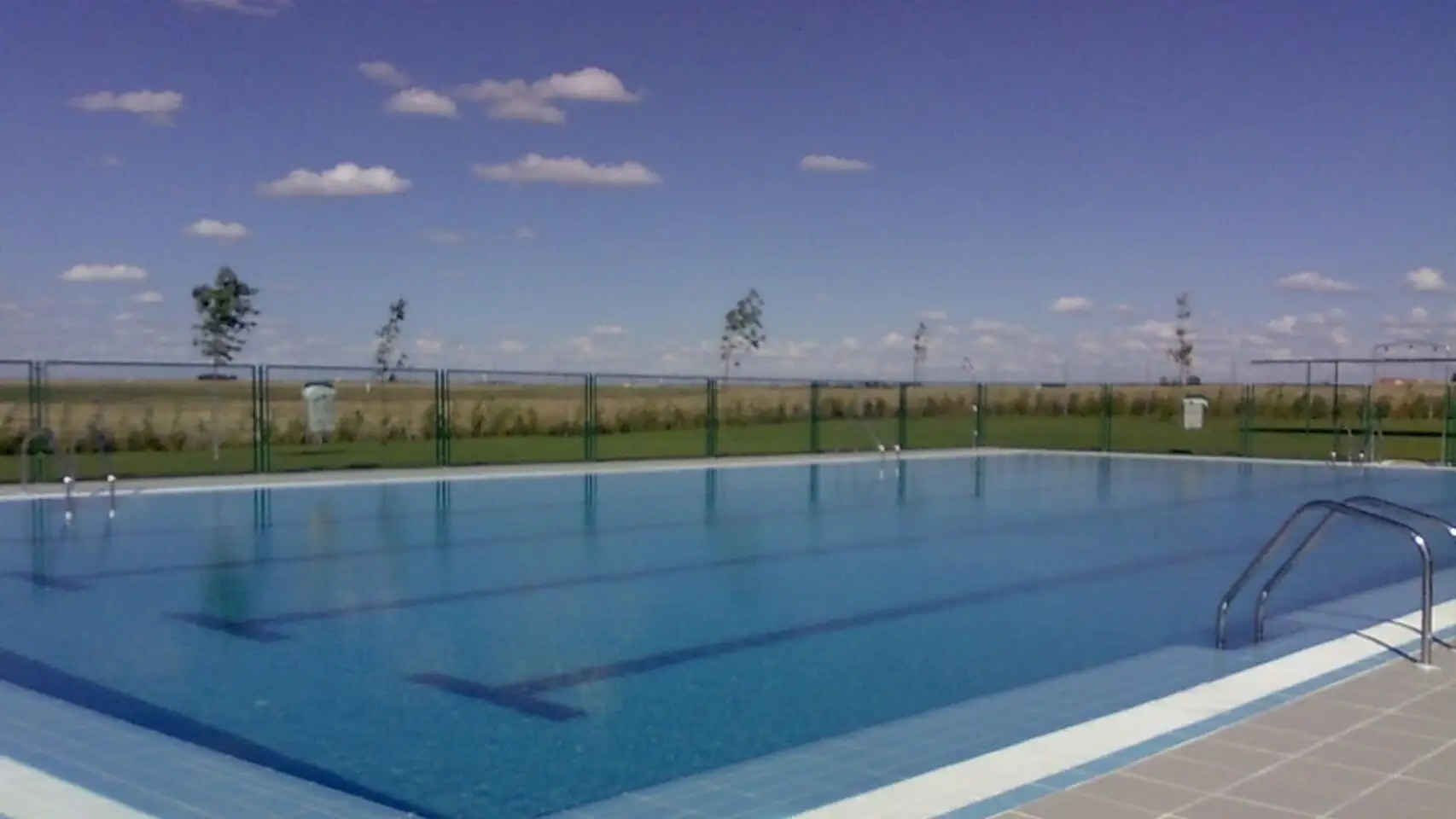 Piscina municipal de Fuenteguinaldo 