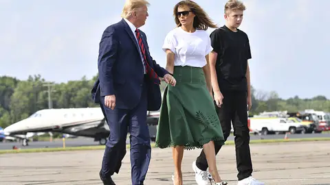Barron Trump reaparece con unas zapatillas Nike Barron Trump reaparece con unas zapatillas Nike