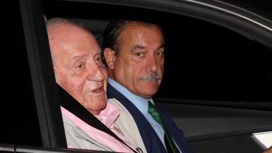 El Rey Juan Carlos ya se encuentra en planta y evoluciona satisfactoriamente