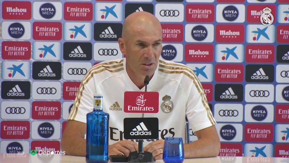 Zidane: "No contemplo la marcha de Keylor Navas, es un jugador importante"