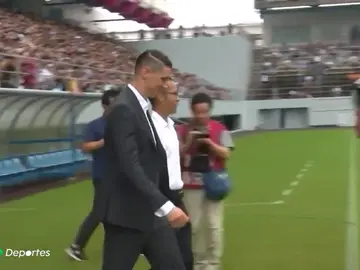 Fernando Torres será el nuevo embajador del equipo japonés, Sagan Tosu Fernando Torres será el nuevo embajador del equipo japonés, Sagan Tosu