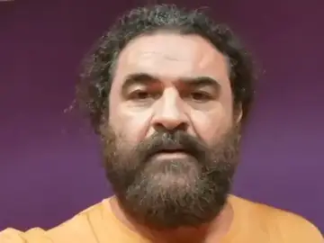 'El Sevilla' hace un llamamiento desesperado para ayudar a Cristian, un niño con un tumor inoperable 'El Sevilla' hace un llamamiento desesperado para ayudar a Cristian, un niño con un tumor inoperable