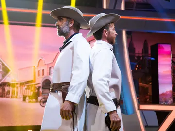 Luis Tosar protagoniza un duelo de enfermeros con Pablo Motos en 'El Hormiguero 3.0' Luis Tosar protagoniza un duelo de enfermeros con Pablo Motos en 'El Hormiguero 3.0'