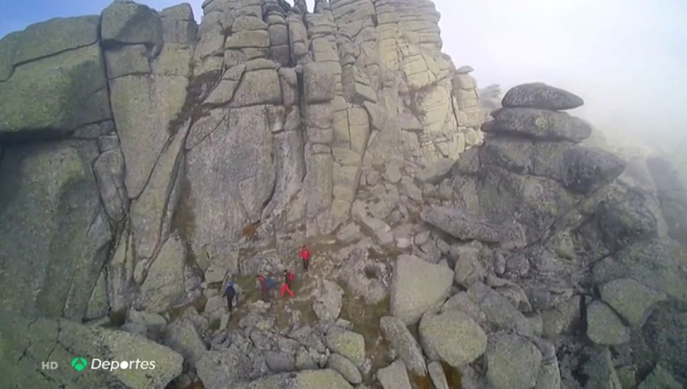 El Pico de la Peñota, un lugar idílico pero con mucho riesgo: "El peligro de este lugar, si sufres un accidente, es la soledad"
