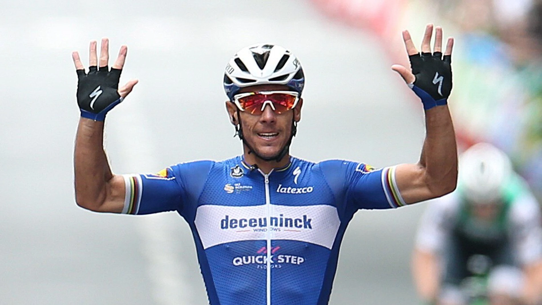 Philippe Gilbert celebra sus victoria en la llegada de Bilbao Philippe Gilbert celebra sus victoria en la llegada de Bilbao