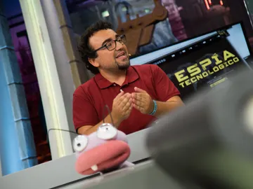 ¿Cómo espían compañías como Google y cuánto saben de nosotros? Suko lo revela en su debut en 'El Hormiguero 3.0' ¿Cómo espían compañías como Google y cuánto saben de nosotros? Suko lo revela en su debut en 'El Hormiguero 3.0'