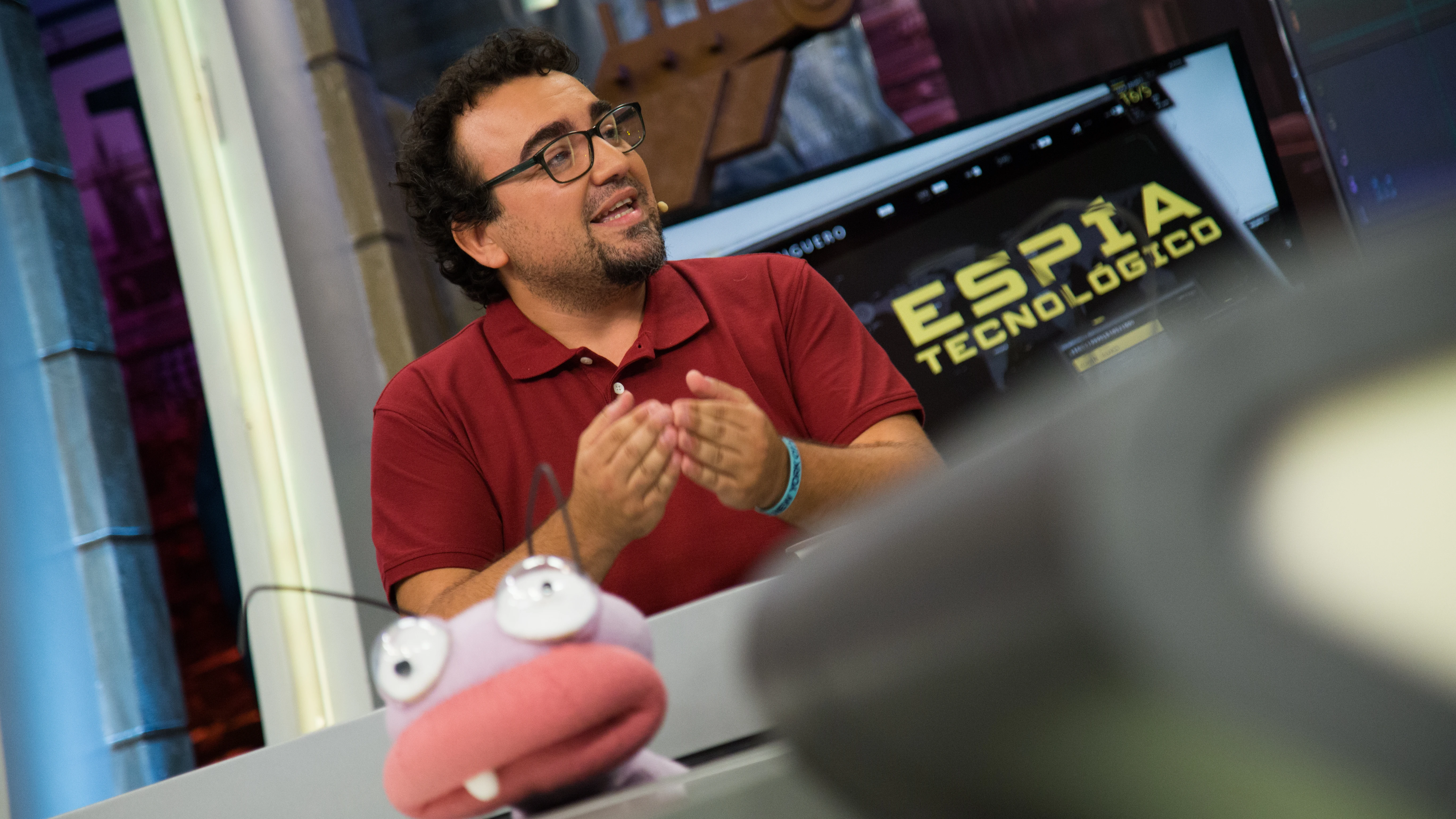 ¿Cómo espían compañías como Google y cuánto saben de nosotros? Suko lo revela en su debut en 'El Hormiguero 3.0'