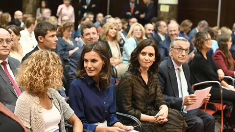 La reina Letizia preside la presentación de la guía sobre discapacidad para la prensa La reina Letizia preside la presentación de la guía sobre discapacidad para la prensa