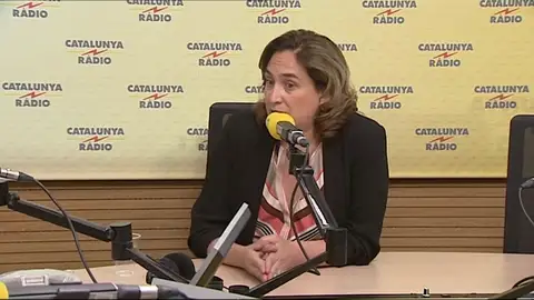 Ada Colau, alcaldesa de Barcelona, asegura que su "prioridad institucional" es que los políticos catalanes en prisión salgan de la cárcel Ada Colau, alcaldesa de Barcelona, asegura que su "prioridad institucional" es que los políticos catalanes en prisión salgan de la cárcel