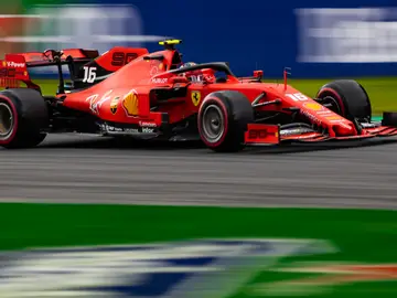 Charles Leclerc en la sesión de entrenamientos libres Charles Leclerc en la sesión de entrenamientos libres