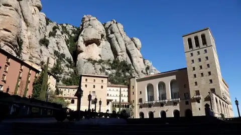 Abadía de Montserrat Abadía de Montserrat