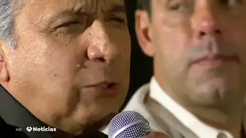 El presidente de Ecuador canta 'Padre', de Joan Manuel Serrat, en defensa de la selva amazónica El presidente de Ecuador canta 'Padre', de Joan Manuel Serrat, en defensa de la selva amazónica