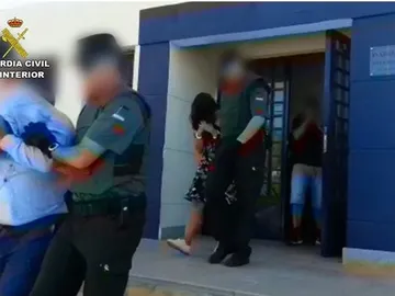 Cuatro detenidos por robos a bancos Cuatro detenidos por robos a bancos