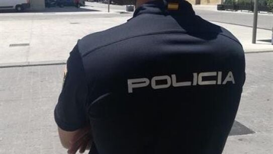 Imagen de archivo de un agente de la Polic&iacute;a Nacional