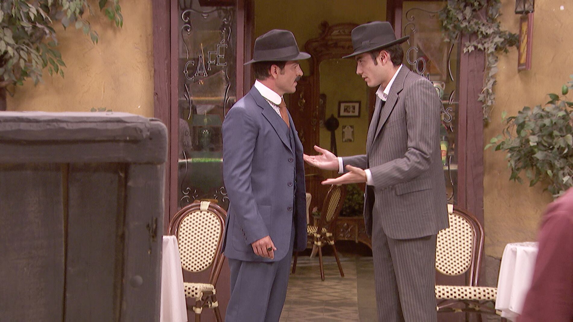 'El secreto de Puente Viejo': Prudencio le lanza el anzuelo a Pablo Armero para conseguir el dinero que necesita 