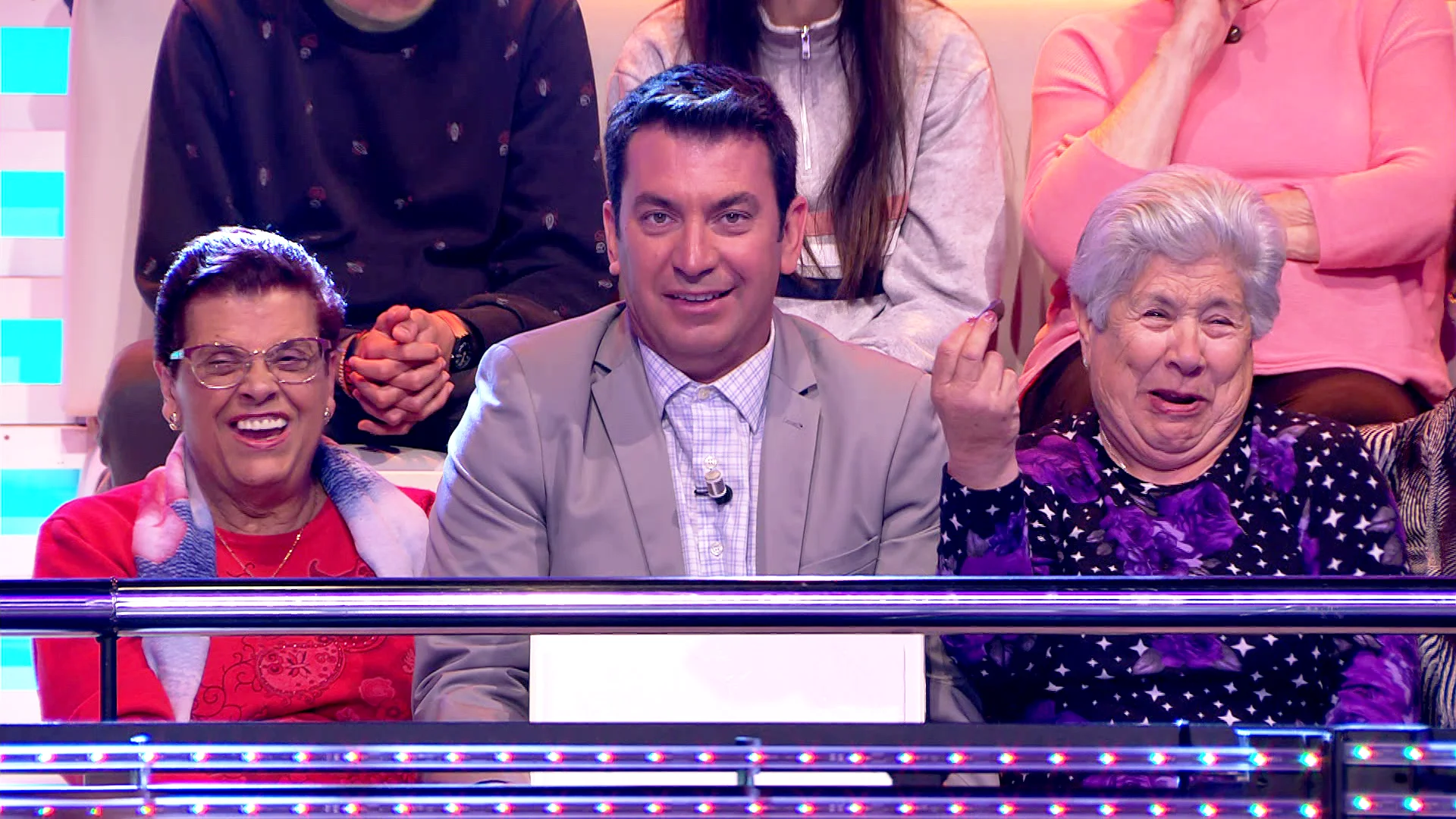 Arturo Gump comparte sus bombones y sus historias con el público de '¡Ahora caigo!'