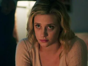 Lili Reinhart en 'Riverdale' Lili Reinhart en 'Riverdale'