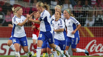 La Selección femenina de fútbol de Finlandia 