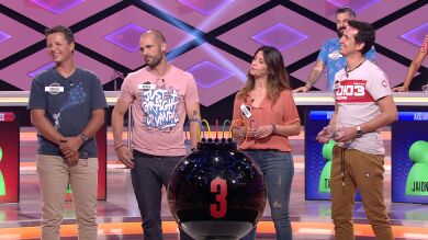 Descubre los deportes que practican los concursantes de '¡Boom!' en la playa de Caños de Meca