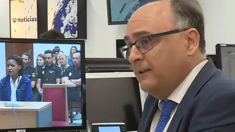 El lenguaje corportal de Ana Julia, según expertos El lenguaje corportal de Ana Julia, según expertos