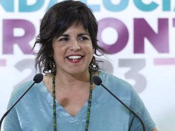 Teresa Rodríguez quiere devolver los 8.640 euros cobrados en dietas del Parlamento durante su permiso por maternidad