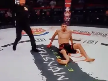 El momento de la grave lesión de Albert Gonzales El momento de la grave lesión de Albert Gonzales