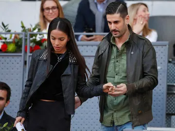 Melendi y Julia Nakamatsu Melendi y Julia Nakamatsu