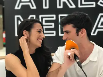 Almudena Cid y Alejandro Vergara, sobre sus personajes en la nueva temporada de ‘El secreto de Puente Viejo’: "Pertenecemos a dos familias enfrentadas" Almudena Cid y Alejandro Vergara, sobre sus personajes en la nueva temporada de ‘El secreto de Puente Viejo’: "Pertenecemos a dos familias enfrentadas"