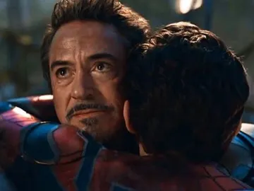 Robert Downey Jr. (Iron Man) y Tom Holland (SpiderMan) Robert Downey Jr. (Iron Man) y Tom Holland (SpiderMan)