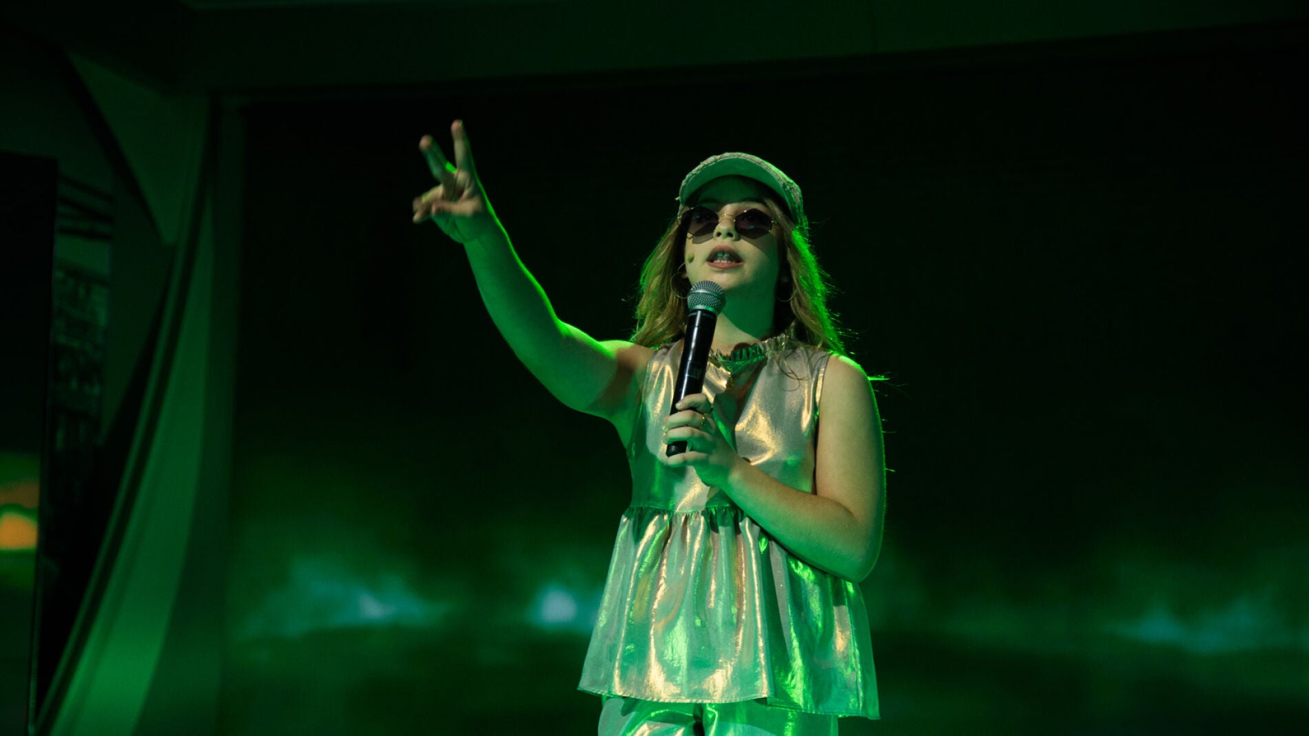 El rap con el que Mafalda Carbonell revoluciona 'El Hormiguero 3.0' al estilo de Millie Bobby Brown