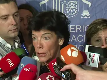 Los editores de libros de textos reculan y dicen ahora que no reciben presiones políticas Los editores de libros de textos reculan y dicen ahora que no reciben presiones políticas