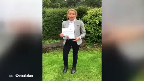 La hija de Macron lanza una campaña 'Me Too' contra Bolsonaro por sus comentarios machistas La hija de Macron lanza una campaña 'Me Too' contra Bolsonaro por sus comentarios machistas