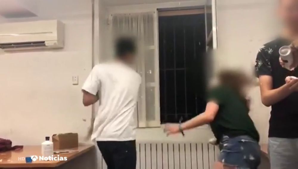 La novatada de la bofetada que se volvió viral