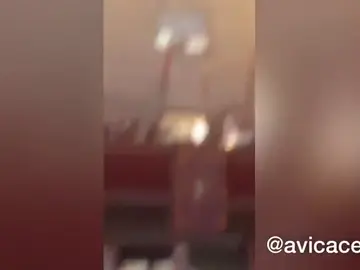 Abucheos y gritos de "fuera, fuera" a la alcaldesa de Móstoles durante el pregón Abucheos y gritos de "fuera, fuera" a la alcaldesa de Móstoles durante el pregón