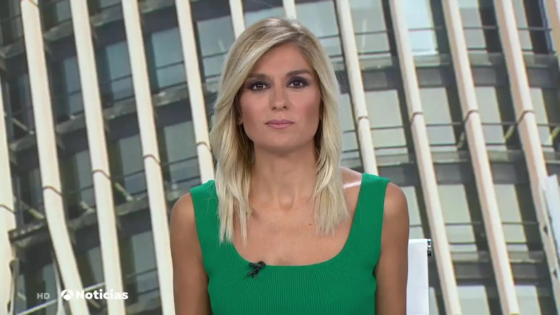 Sandra Golpe, presentadora de Antena 3 Noticias 1