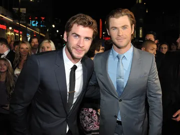 Chris Hemsworth y su hermano Liam Hemsworth Chris Hemsworth y su hermano Liam Hemsworth