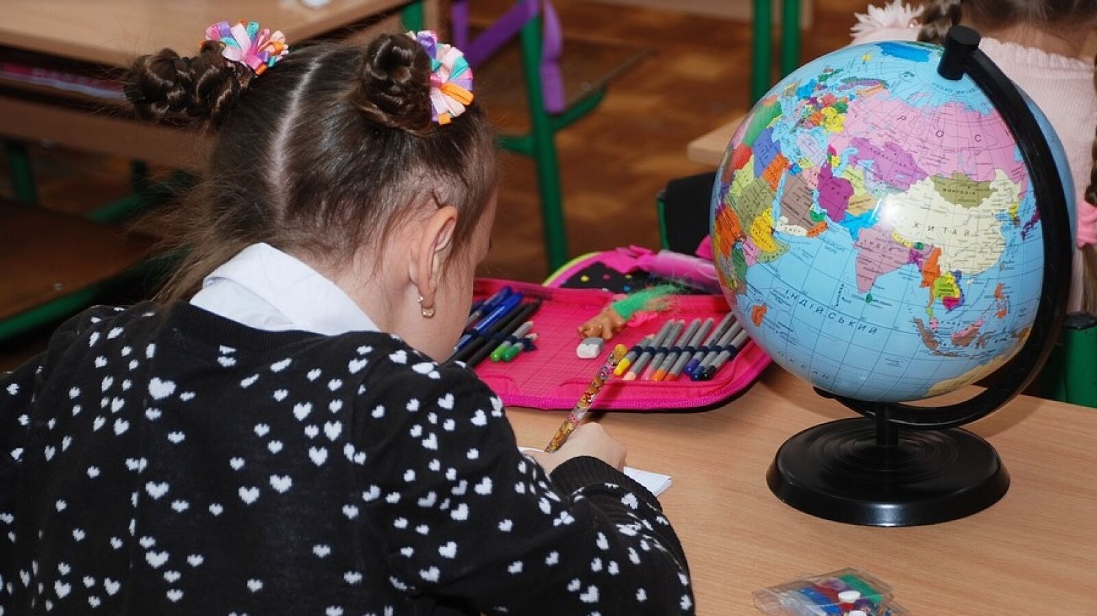 Acaba el segundo trimestre en los colegios con todas las opciones abiertas sobre el tercero por la pandemia de coronavirus