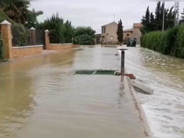  El río Seguro se desborda a su paso por Blanca, Murcia