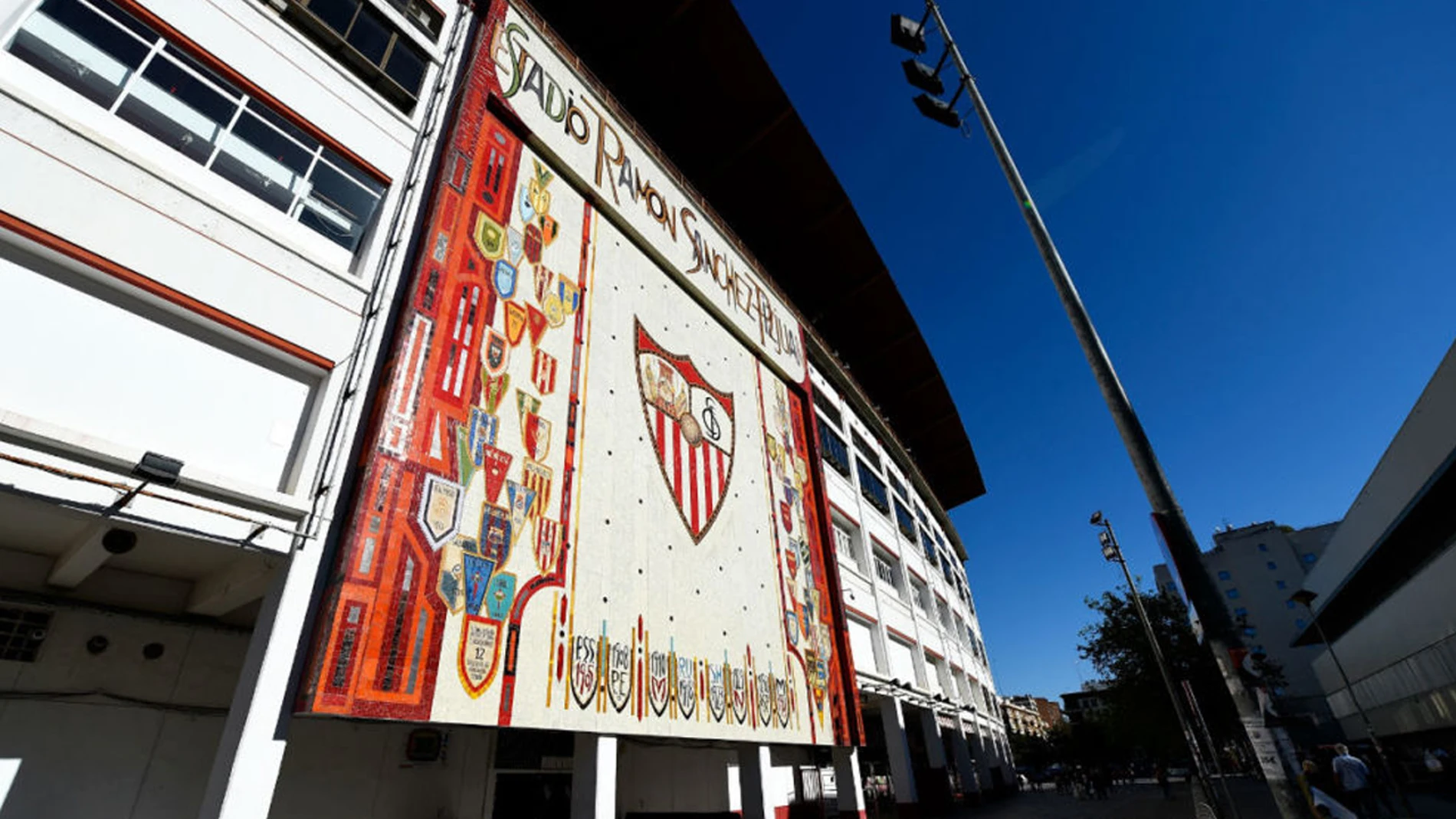 El estadio Sánchez Pizjuán El estadio Sánchez Pizjuán