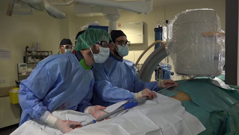 El Hospital Gregorio Marañón salva la vida de un hombre con la aorta rota gracias una prótesis imprimida en 3D
