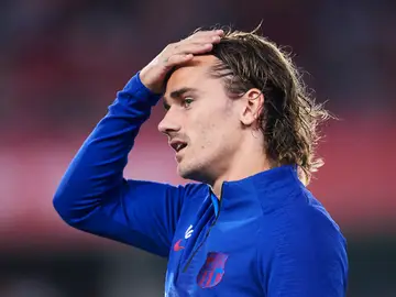 Multa de 300 euros al Barcelona por negociar de forma ilegal el fichaje de Griezmann Multa de 300 euros al Barcelona por negociar de forma ilegal el fichaje de Griezmann