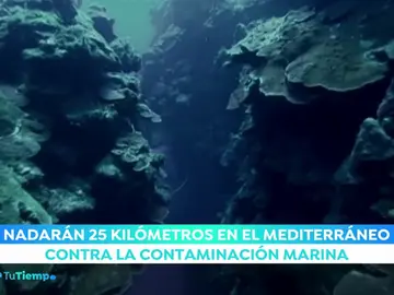 Nadar en mar abierto para concienciar de la contaminación marina Nadar en mar abierto para concienciar de la contaminación marina