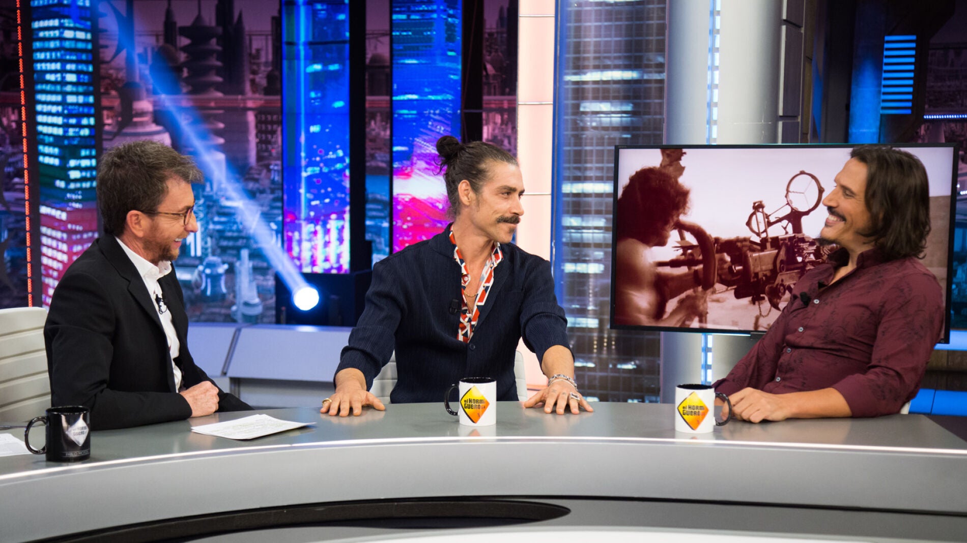 Sergio Peris-Mencheta y &Oacute;scar Jaenada cuentan en 'El Hormiguero 3.0' c&oacute;mo consiguieron una foto con Sylvester Stallone